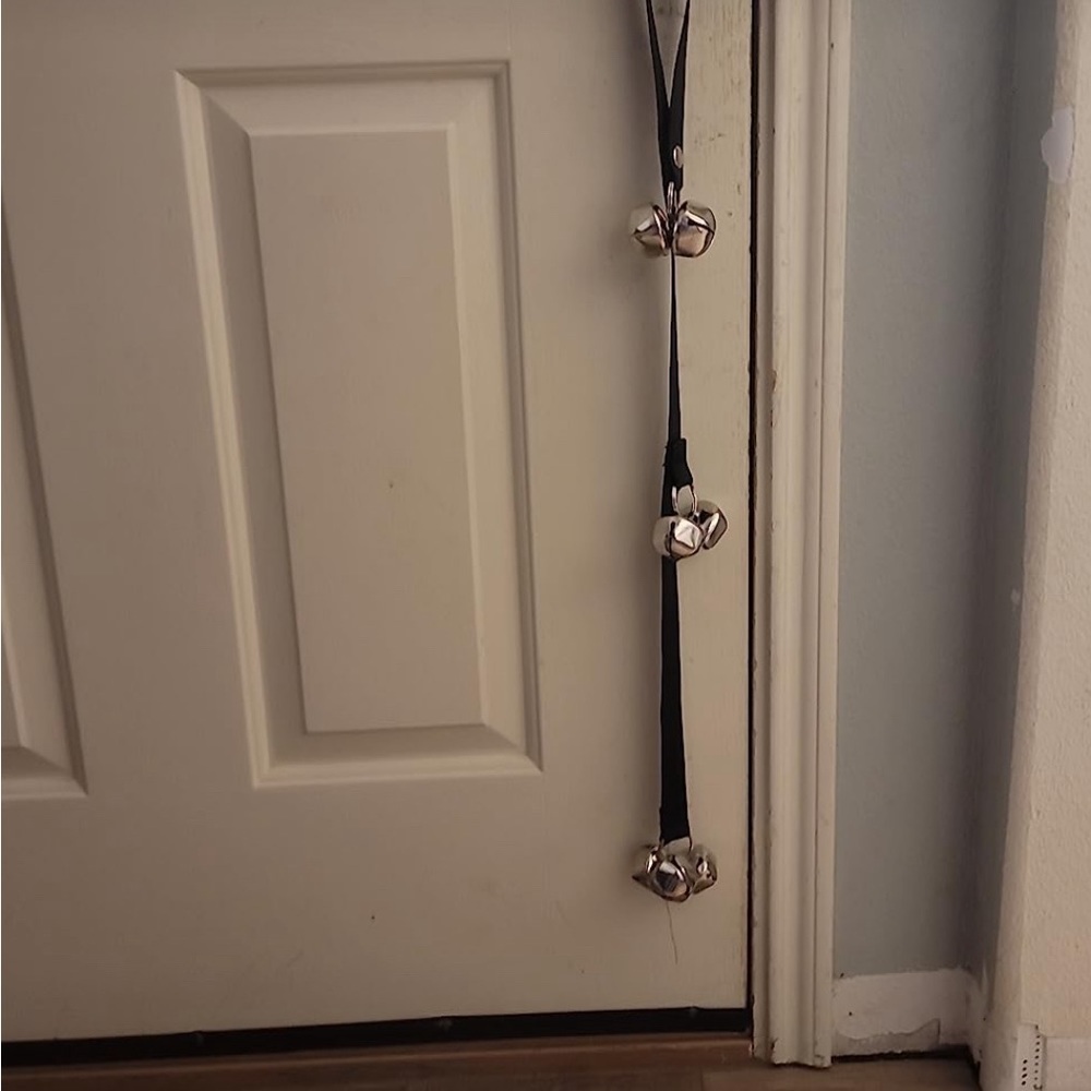 Potty Training Bells For Dogs - Picture 6 of 6
